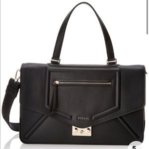 Furla Alice Medium Shoulder bag
